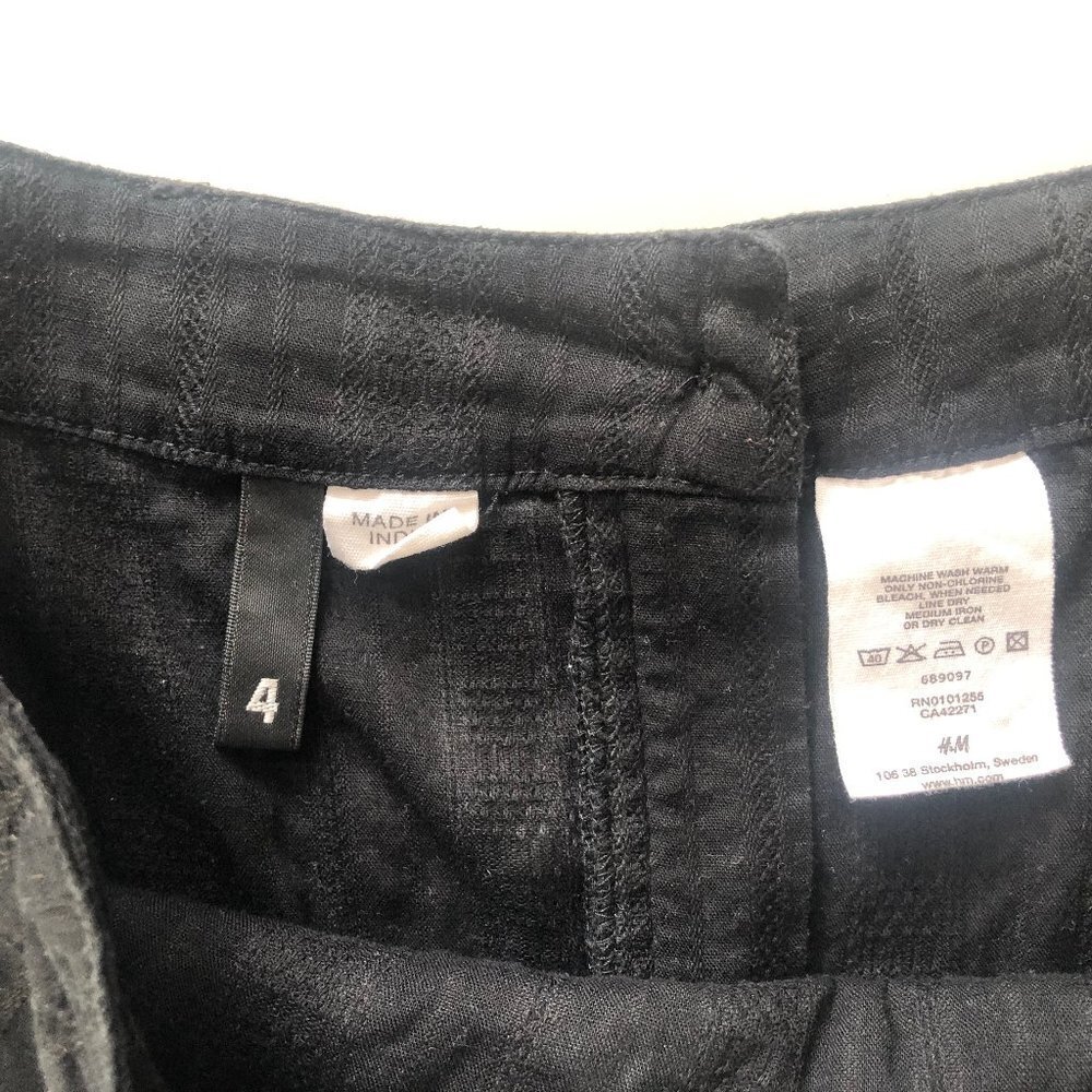 H&M Women's Black Frilly Skirt Size 4 - Picture 5 of 5